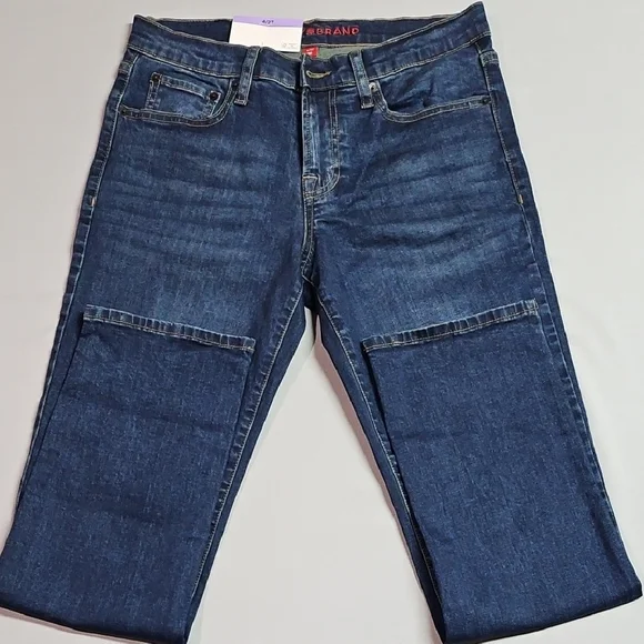 Lucky Brand Mid Rise Straight Leg Jeans 4/27 . NWT - Picture 2 of 4